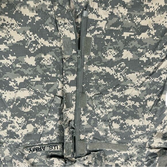 Army Combat Uniform Digital Camo Coat Size Medium Regular - Picture 5 of 11